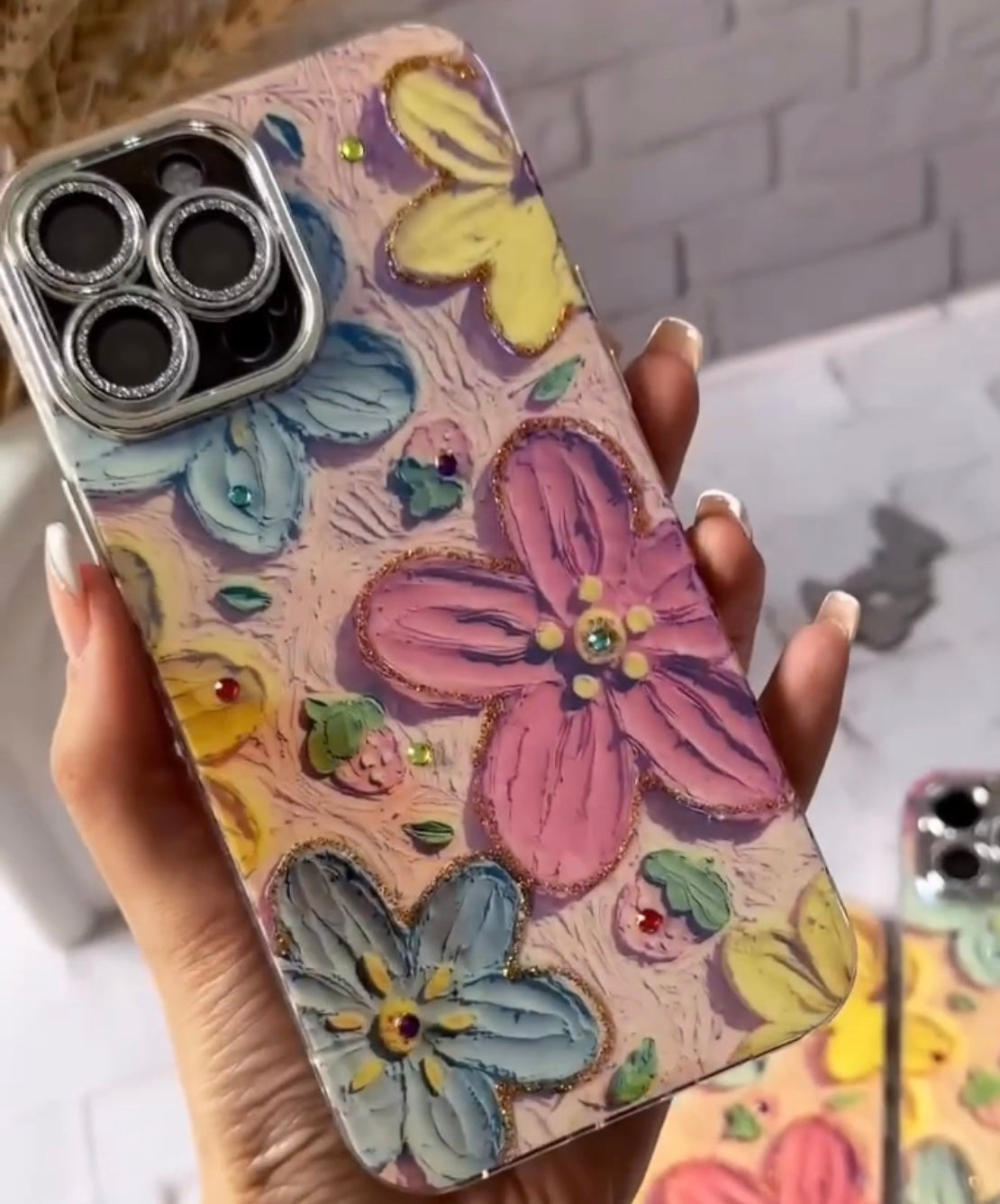 ARTISTIC DAISY CASE